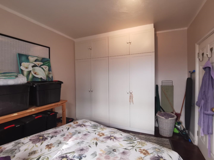 To Let 1 Bedroom Property for Rent in Green Point Western Cape
